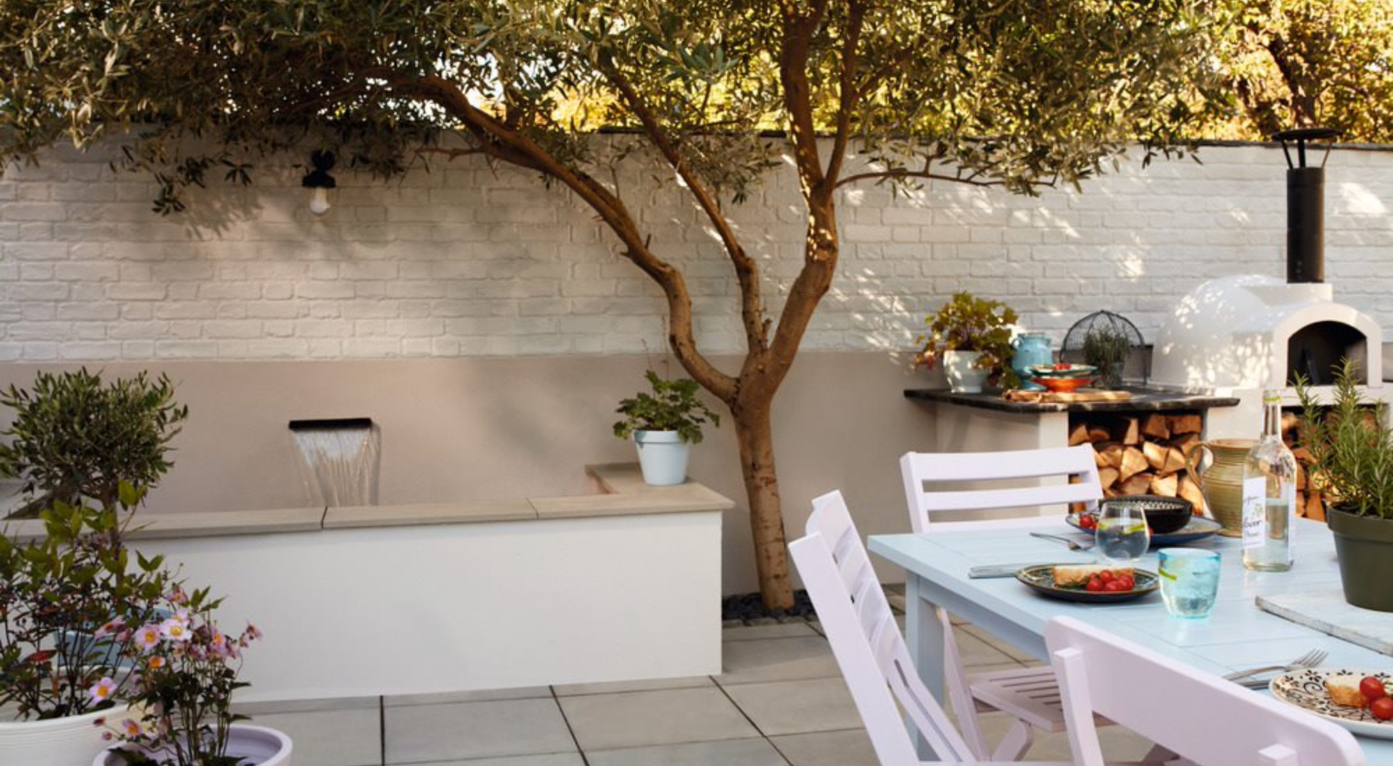 The best Dulux Weathershield Masonry Paint Colours